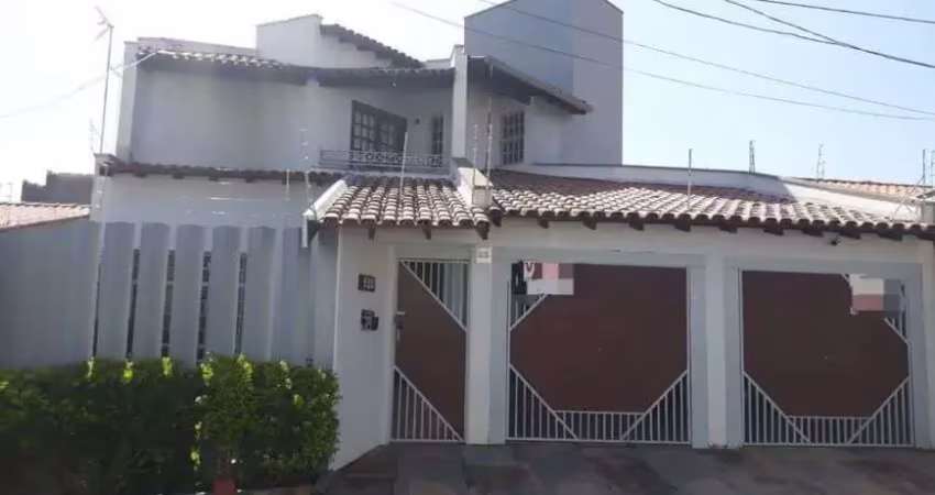 Casa para venda possui 290 metros quadrados com 3 quartos em jardim celani - salto - são paulo