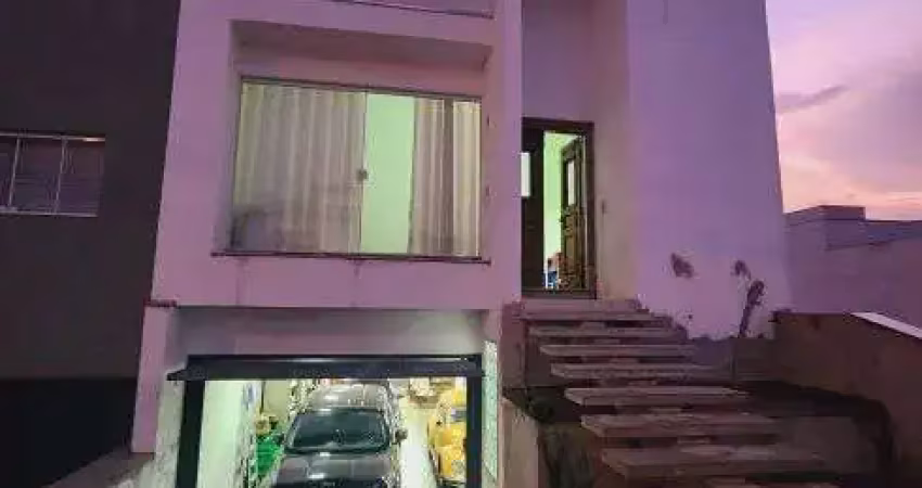 Lindo sobrado com 262 metros quadrados de área construída no condomínio ilhas das águas em salto sp