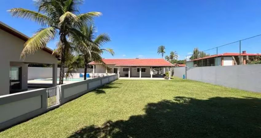 Casa para venda possui 300 metros quadrados com 4 quartos no condomínio zuleika jabour em salto sp