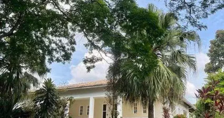 Linda casa com 484 metros de área construída no condomínio piccolo paese em salto sp