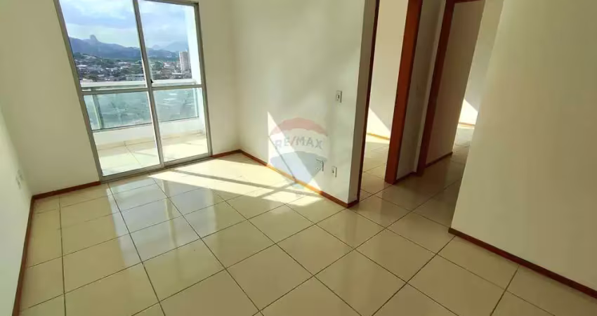 Apartamento de 2 quartos com suíte e lazer de clube