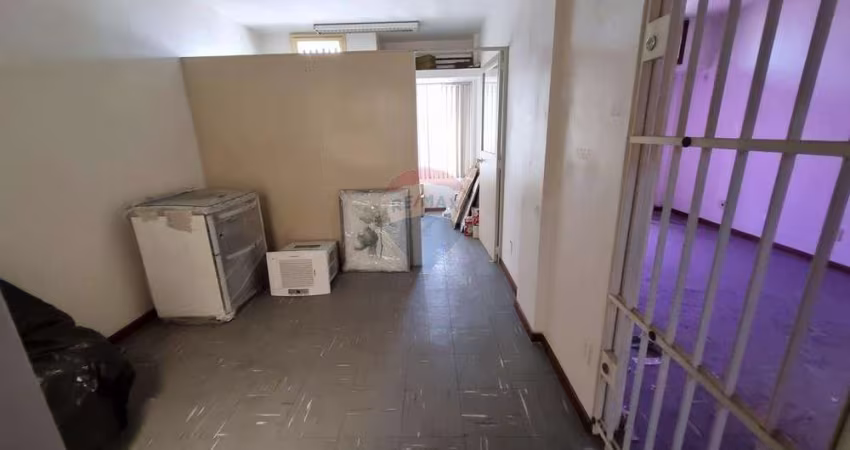 Sala à venda em Jardim Camburi