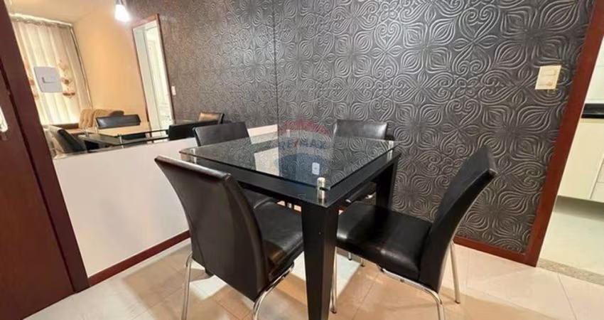 Apartamento com 2 quartos mobiliado para locação na Praia do Canto