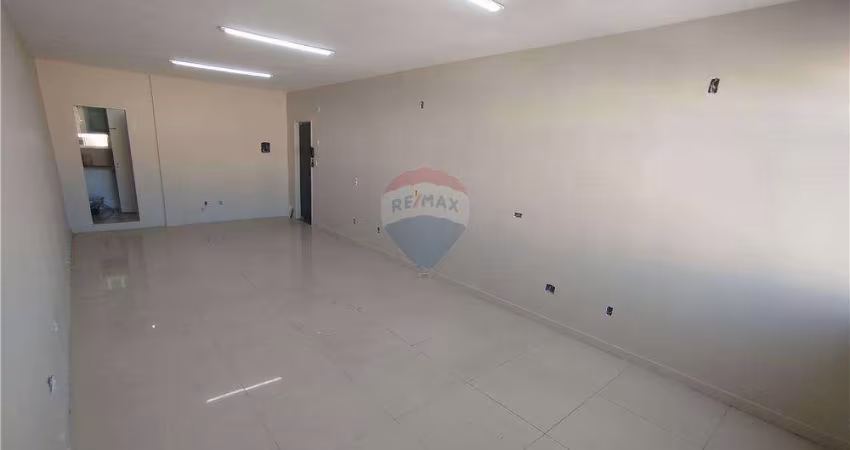Sala Comercial com aproximadamente 35m² para locação em Jardim da Penha