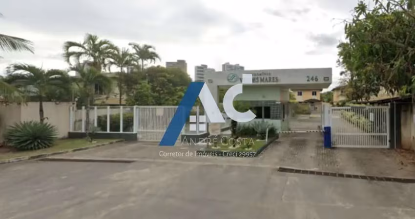 Casa em condomínio 4/4 e 2 suítes com piscina em patamares
