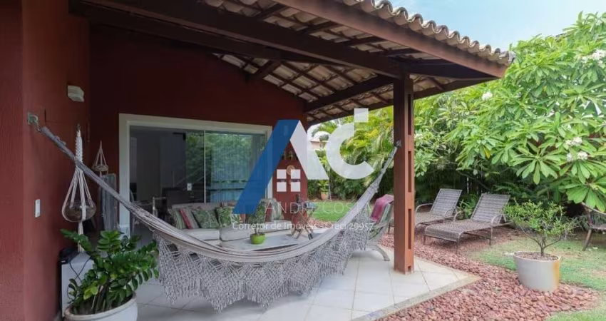 Casa em Condomínio alto Padrão, 4/4, 2 suites em Patamares - PORTEIRA FECHADA