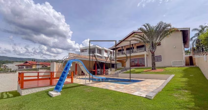 Casa com 3 dormitórios à venda, 562 m² por R$ 1.990.000,00 - Vila Santista - Atibaia/SP