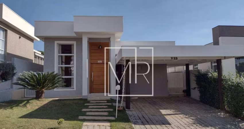 Casa térrea com 3 dormitórios sendo 1 suíte com 145m² no Condomínio no Terras de Atibaia 1 em Atibaia/SP.