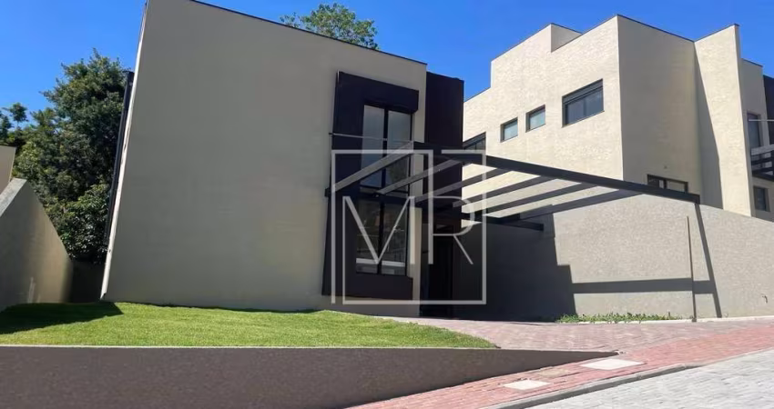 Casa em Condomínio Exclusiva 03 dormitórios 03 suítes Alto padrão