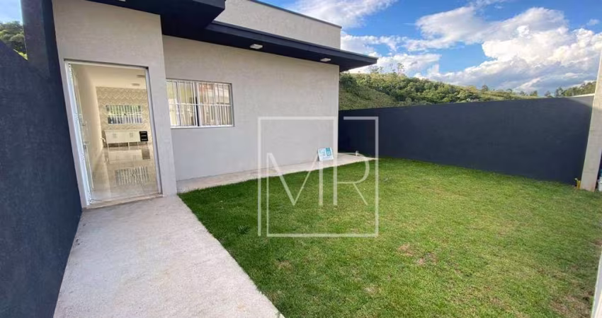 Casa com 2 dormitórios, sendo 01 suíte  à venda, 67 m², 02 vagas de garagem