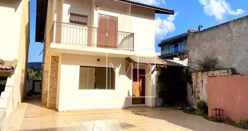 Casa com 3 dormitórios para alugar, 230 m² por r$ 4.188,00/mês - vila santista - atibaia/sp