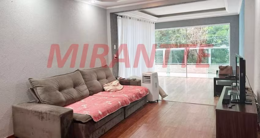 Sobrado de 200m² com 3 quartos em Vila Irmaos Arnoni