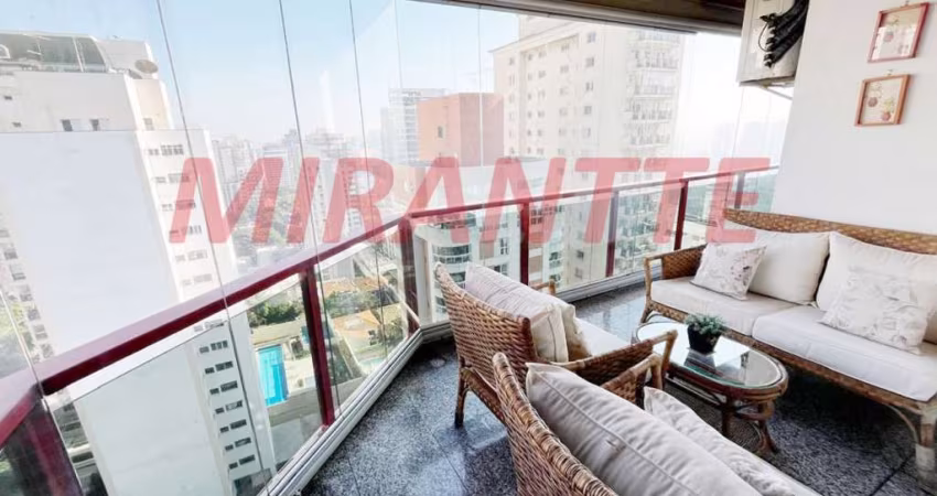 Apartamento de 340m² com 5 quartos em Perdizes
