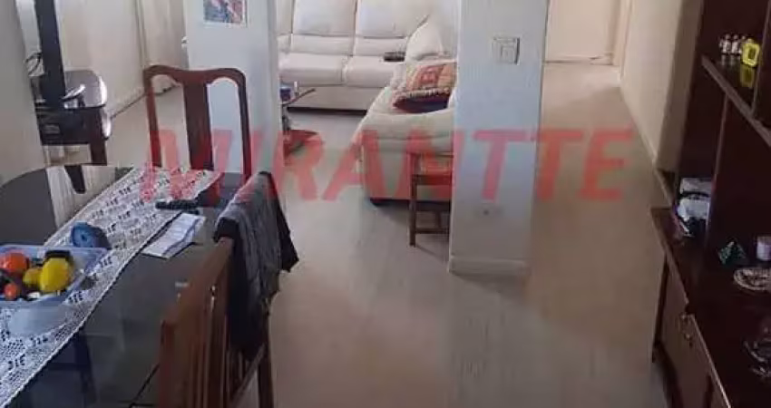 Apartamento de 180m² com 3 quartos em Água Fria