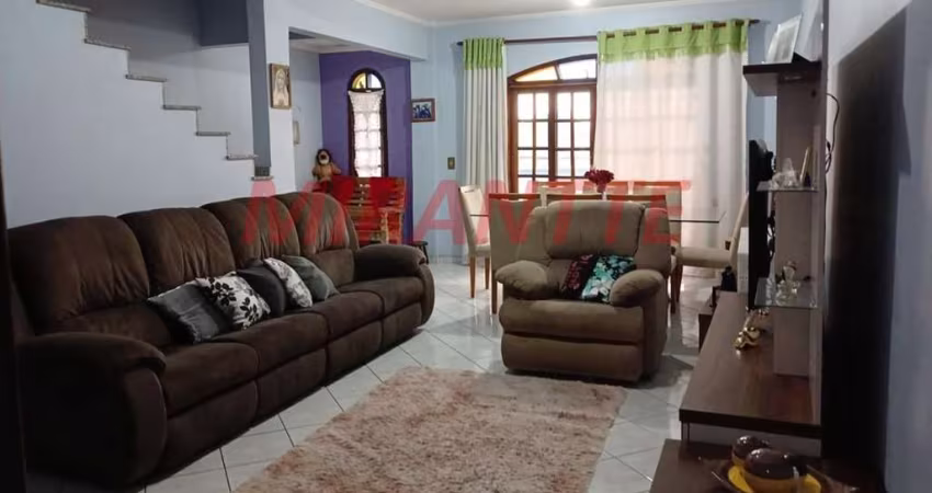 Sobrado de 326m² com 3 quartos em Jardim Felicidade