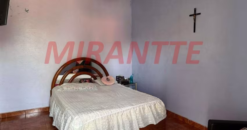 Cond. fechado de 124m² com 2 quartos em Santana