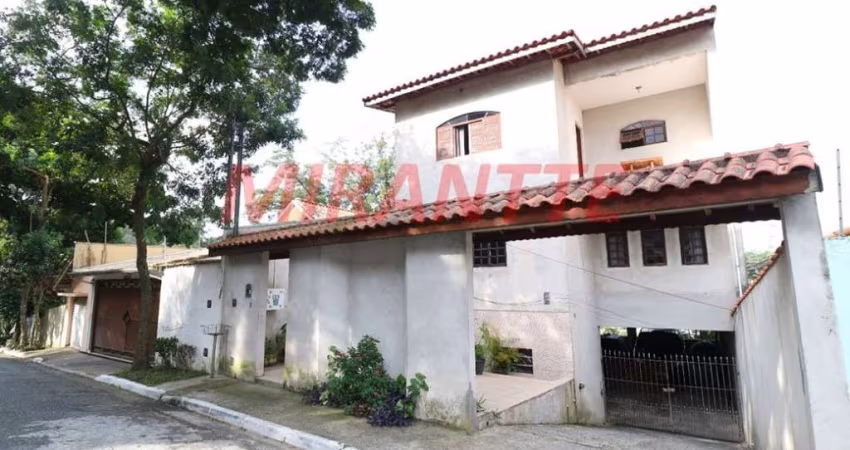 Sobrado de 440m² com 3 quartos em Vila Albertina