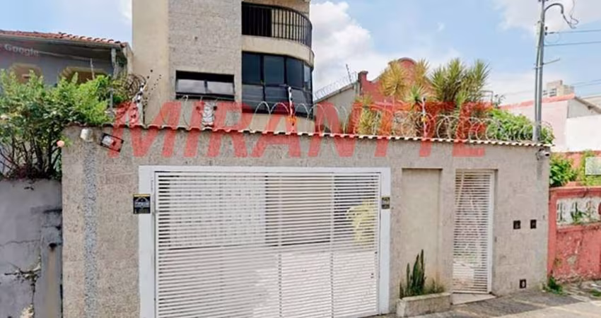 Sobrado de 460m² com 3 quartos em Vila Maria Alta