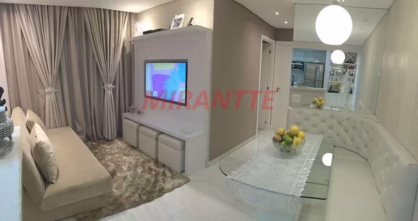 Apartamento de 56m² com 2 quartos em Vila Galvão