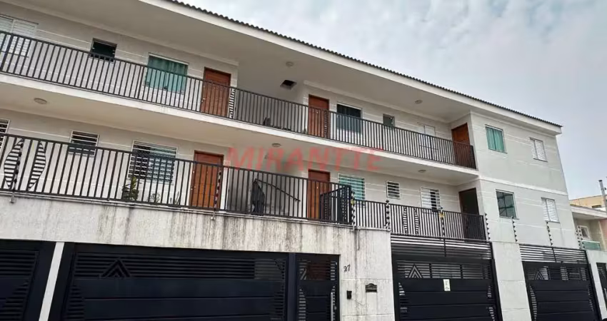 Cond. fechado de 44m² com 2 quartos em Vila Santa Terezinha (Zona Norte)