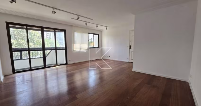 Apartamento com 3 quartos para alugar na Rua Araguari, 278, Vila Uberabinha, São Paulo