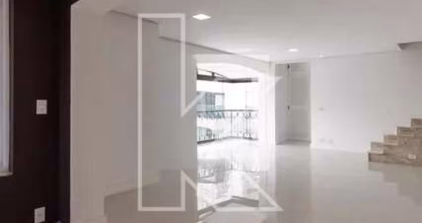 Apartamento com 3 quartos para alugar na Rua Gaivota, 1092, Moema, São Paulo