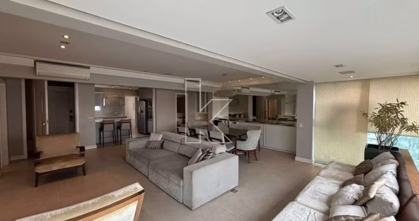 Apartamento com 3 quartos para alugar na Rua Araguari, 449, Moema, São Paulo