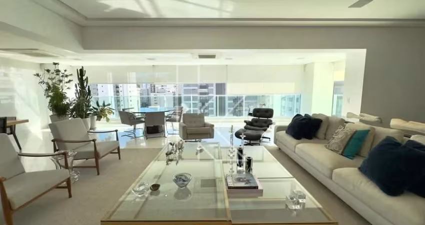 Apartamento com 4 quartos para alugar na Rua Doutor Tomás Carvalhal, 637, Paraíso, São Paulo