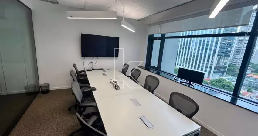 Sala comercial com 4 salas para alugar na Rua Elvira Ferraz, 250, Vila Olímpia, São Paulo