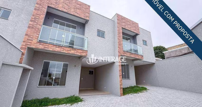 Sobrado com 3 Quartos à venda, 114 m² por R$ 599.000 - Santo Inácio - Curitiba/PR