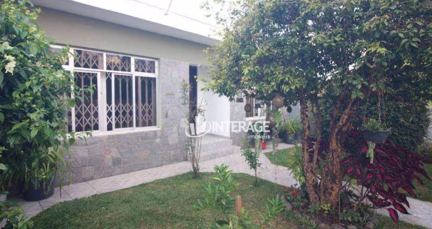 Casa com 4 Quartos à venda, 168 m² por R$ 810.000 - São Braz - Curitiba/PR