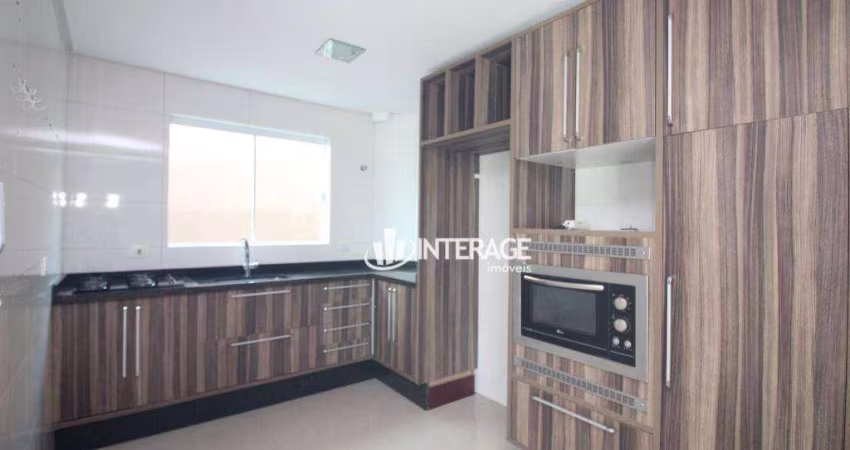 Sobrado com 4 Quartos para alugar, 207 m² por R$ 4.116/mês - Santa Felicidade - Curitiba/PR