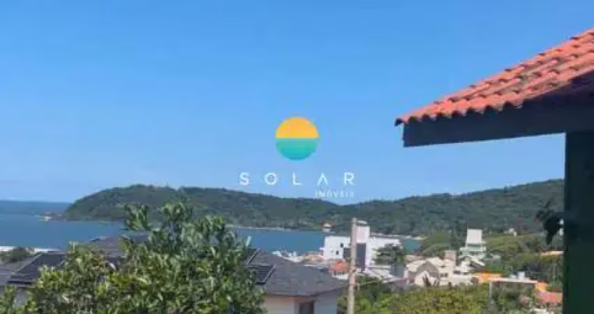 Casa com vista ampla para o mar à venda, com 3 dormitórios em um terreno de 980m², a aprox. 280m da praia grande em penha/sc. ref. 442