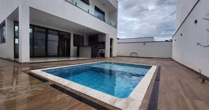 Sobrado com piscina e 4 dormitórios no Condomínio Cyrela em Taubaté SP