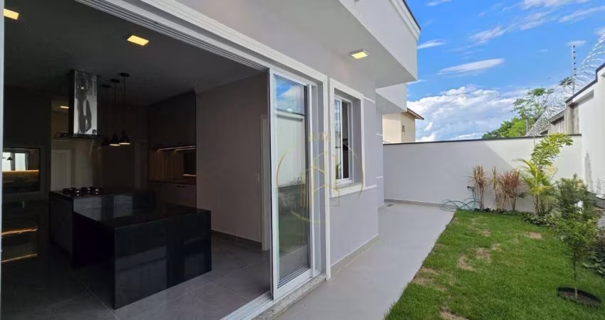 Oportunidade - Casa térrea com armários planejados no Condomínio Barão de Tremembé-SP