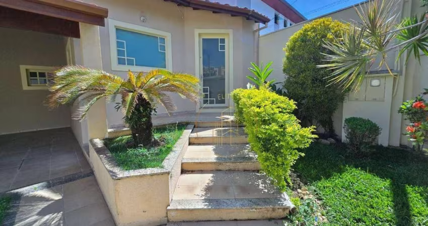 Oportunidade - Sobrado maravilhoso no Jardim das Nações com 218m² de área privativa em Taubaté SP