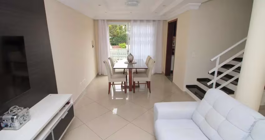 Triplex à venda na região do Cajuru, próximo ao Shopping Jardim das Américas