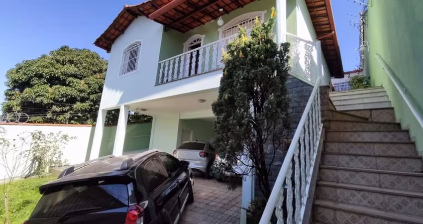 CASA NO SANTA HELENA