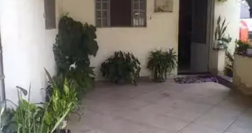 CASA EM BETIM