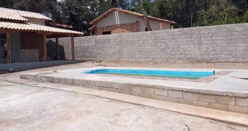 Sítio á venda de 750 metros em Esmeraldas no Tropeiros