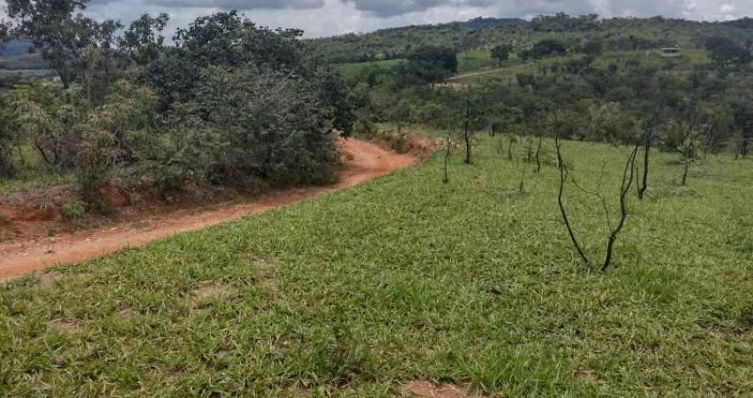 CHACARA DE 20 MIL METROS EM ONÇA DO PITANGUI