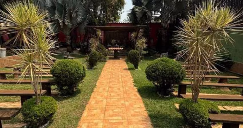 Casa comercial à venda no Centro, Sarzedo 