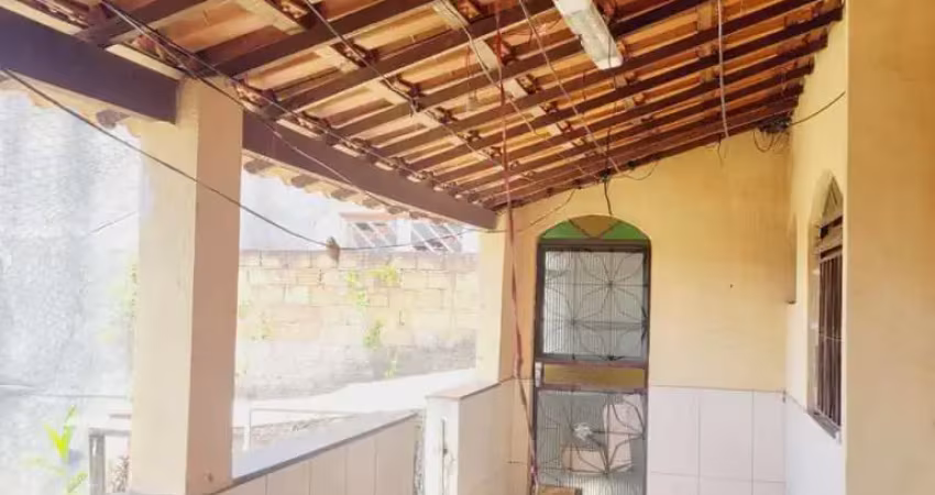 Casa com 3 quartos à venda no Cruzeiro, Ibirité 
