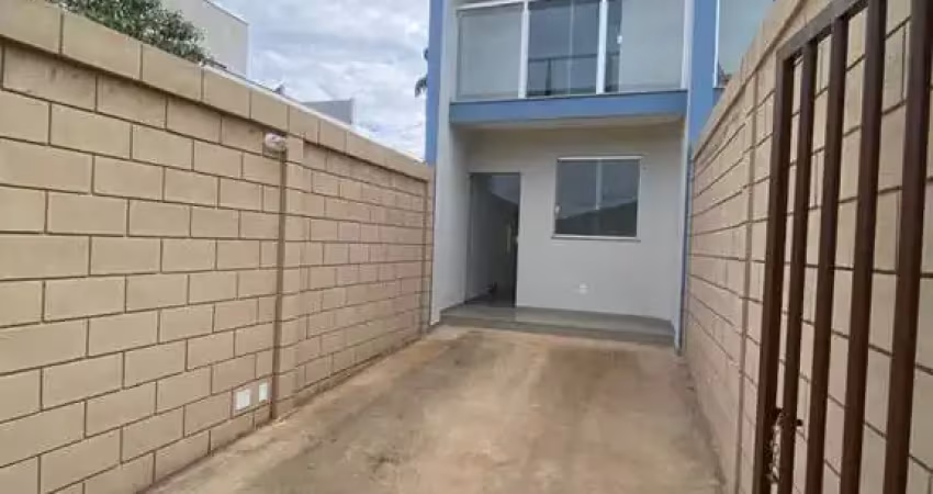 Casa com 2 quartos à venda no Novo Barreirinho, Ibirité 