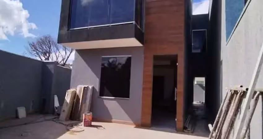 Casa com 3 quartos à venda na Rua Erasmo Martins, Guanabara (Parque Durval de Barros), Ibirité