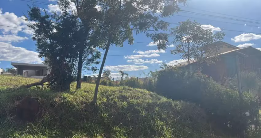 Lote em condomínio á venda no serra dos bandeirantes