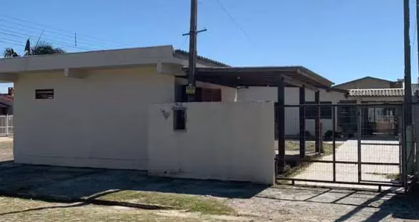 Casa para Venda em Torres, Stan, 3 dormitórios, 1 suíte, 2 banheiros, 2 vagas