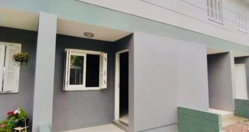 Casa Geminada para Venda em Torres, Centenário, 2 dormitórios, 1 banheiro, 1 vaga