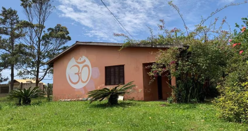 Casa para Venda em Torres, Praia da Cal, 3 dormitórios, 2 banheiros