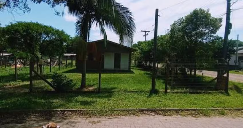 Casa para Venda em Torres, São Braz, 2 dormitórios, 1 suíte, 2 banheiros